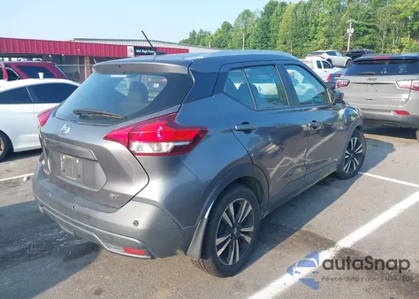 2020 Nissan Kicks Sv Xtronic Cvt z USA, uszkodzony, nr VIN 3N1CP5CVXLL525820